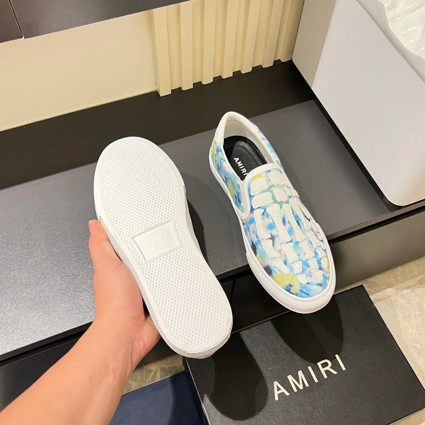 Men's shoes 💰p420, amiri The top purchasing agent for bone shoes 🔍🔍 is on sale at the men's counter at the same time. Cowhide is paired with 5D dynamic design style.